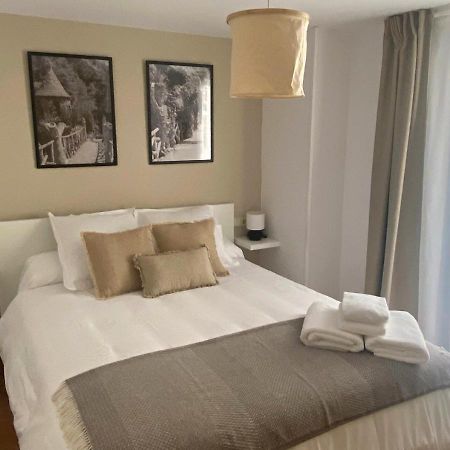 Apartamento Con Encanto En El Pirineo ลาโปบลา เด ลีเญต ภายนอก รูปภาพ