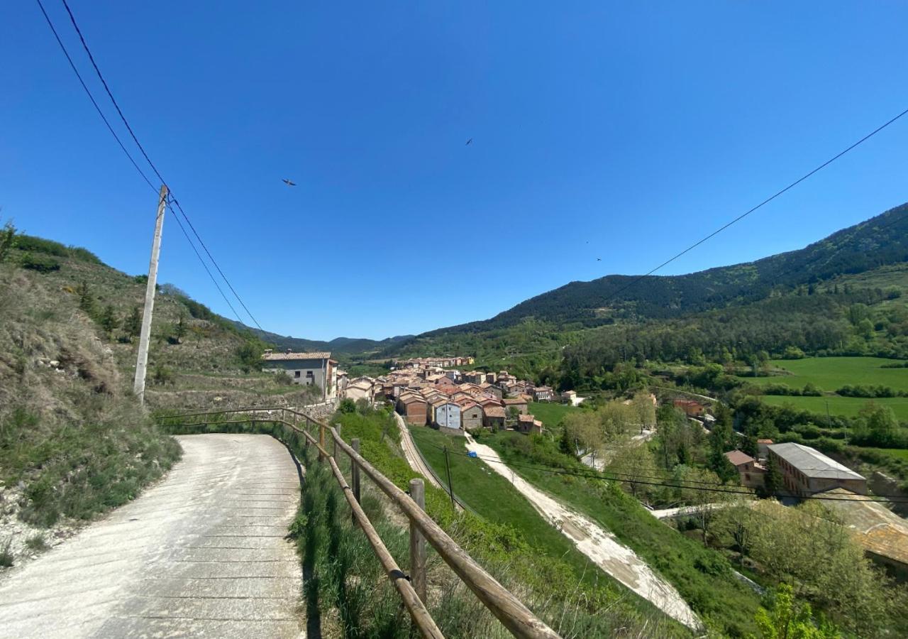 Apartamento Con Encanto En El Pirineo ลาโปบลา เด ลีเญต ภายนอก รูปภาพ