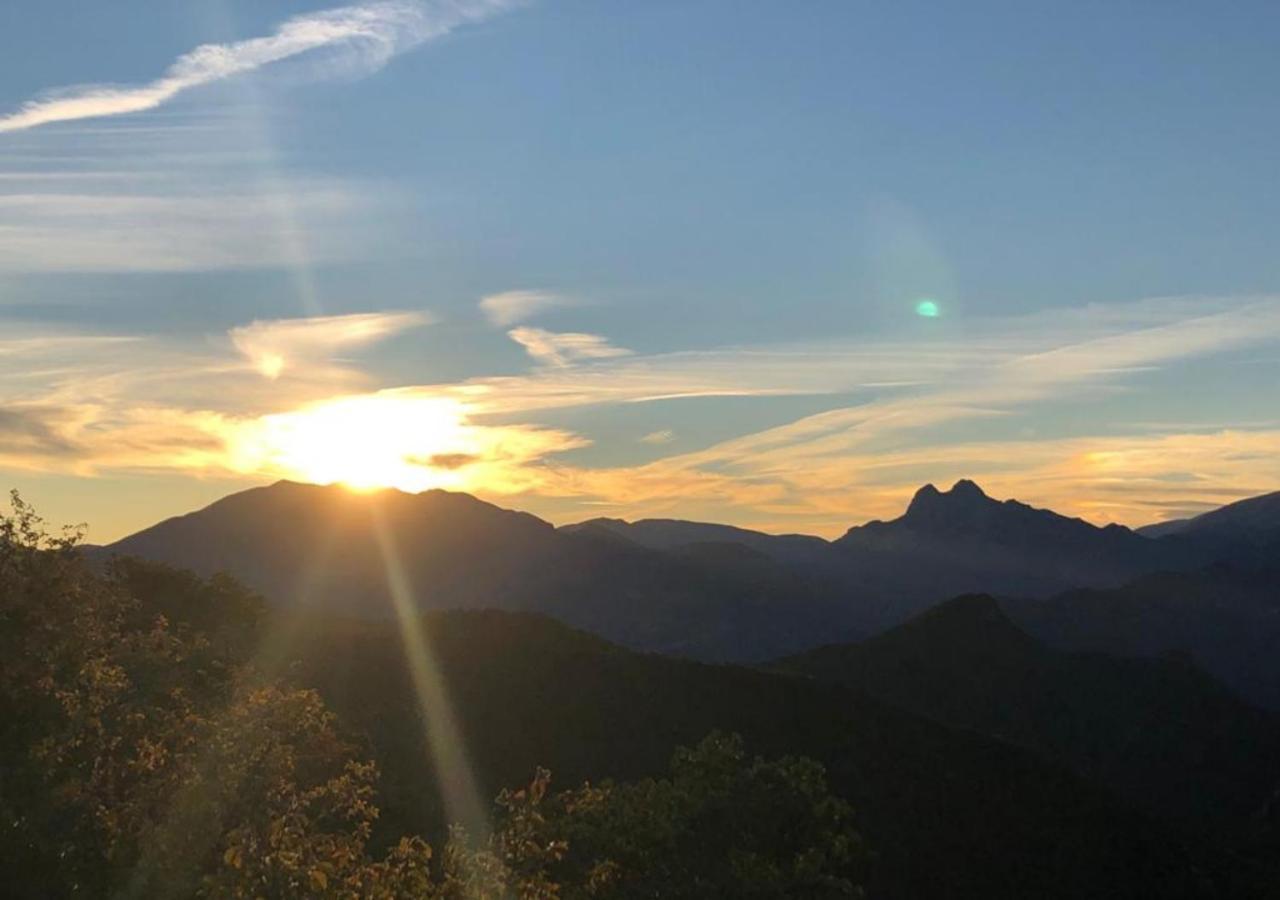 Apartamento Con Encanto En El Pirineo ลาโปบลา เด ลีเญต ภายนอก รูปภาพ